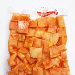 Salmón en cubos sin piel